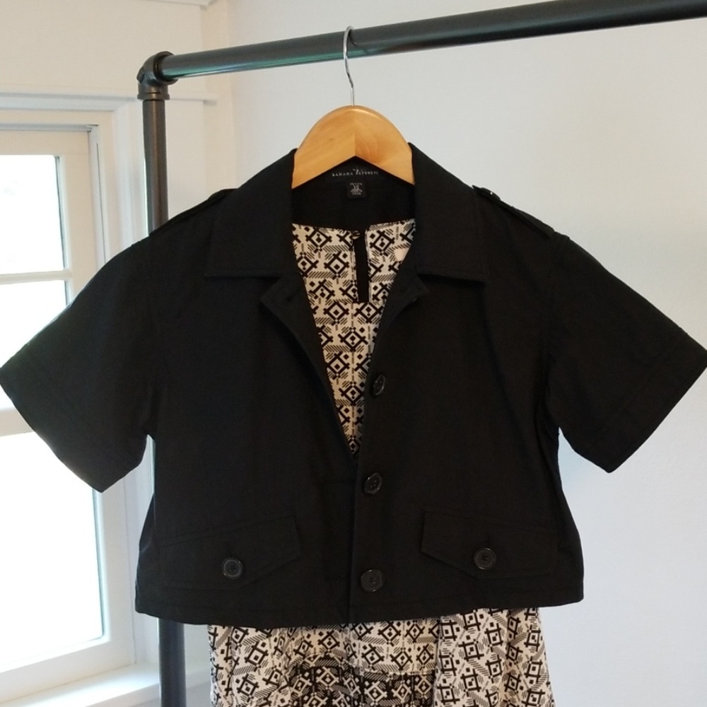 Banana Republic Cropped Black Jacket
